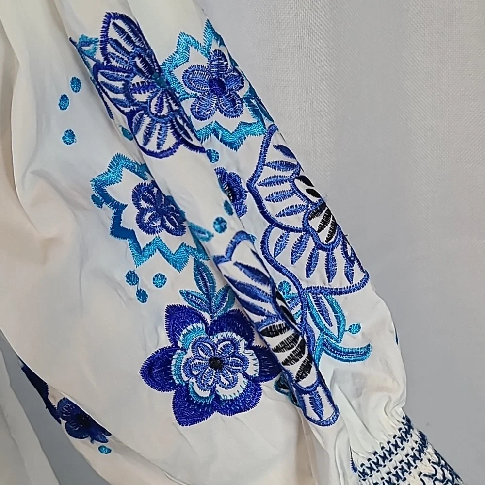 Parker Jace Cotton Poplin Blue Floral Embroidered Smocked Off Shoulder Dress XS - Picture 2 of 5